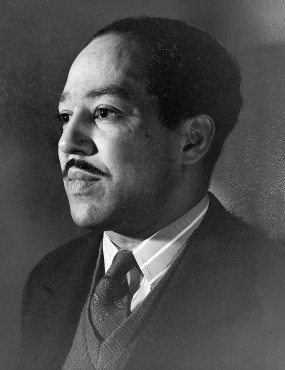 Langston-Hughes-photograph-Jack-Delano-1942